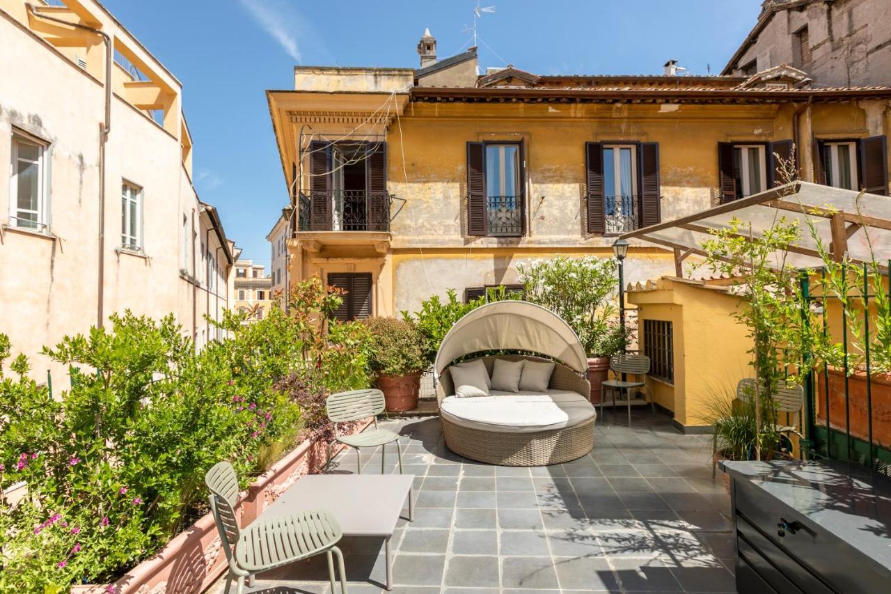 Romac Fontanella Borghese Palace Apartment Rom